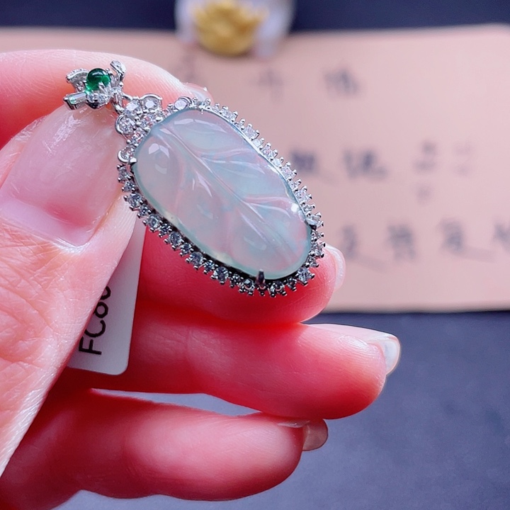 翡翠吊坠(不含链)银S925镶嵌