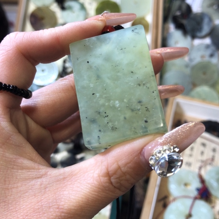 岫玉岫玉挂件未镶嵌