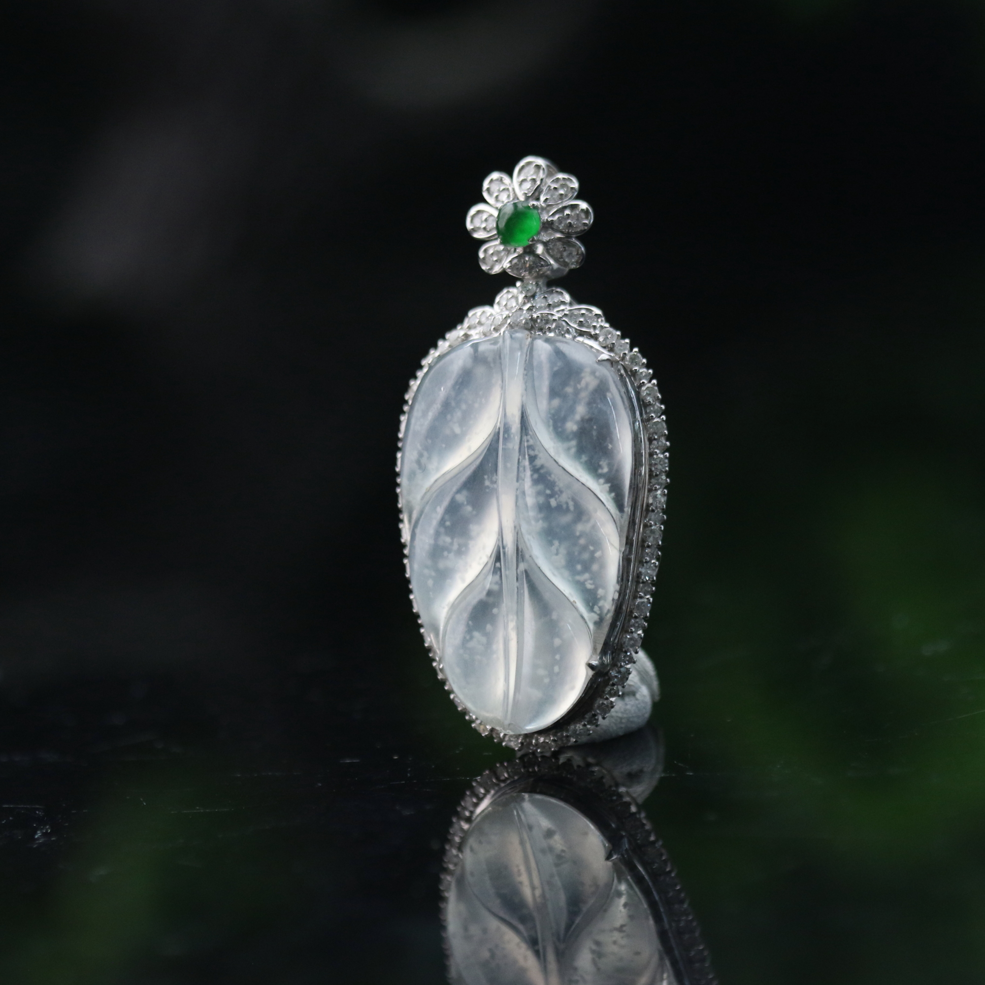 20天然缅甸翡翠A货18k冰叶子吊坠/800629/上海嘉禾拍卖