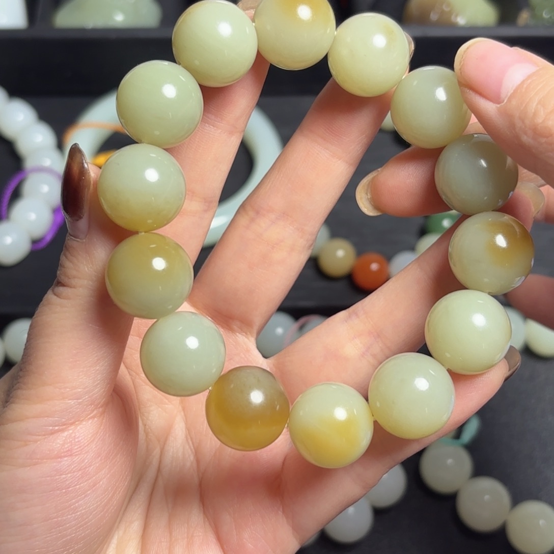 和田玉未镶嵌手链