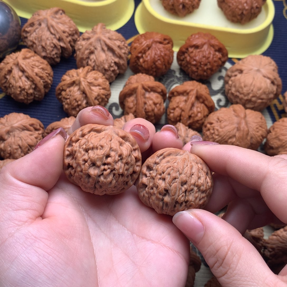 文玩核桃吊坠?***风36莲花