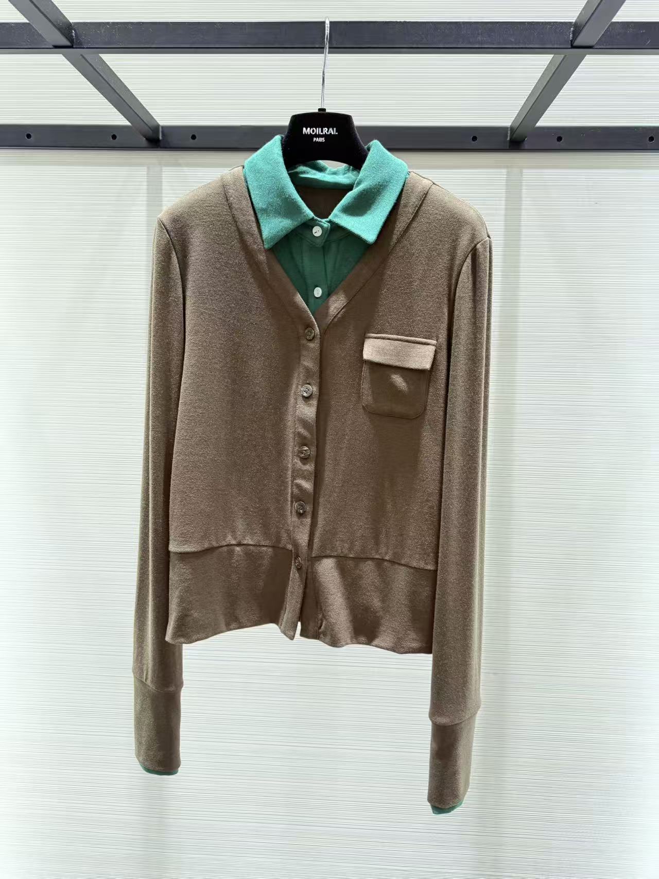 设计师新款翻领撞色休闲百搭假两件长袖T恤 XM2526073