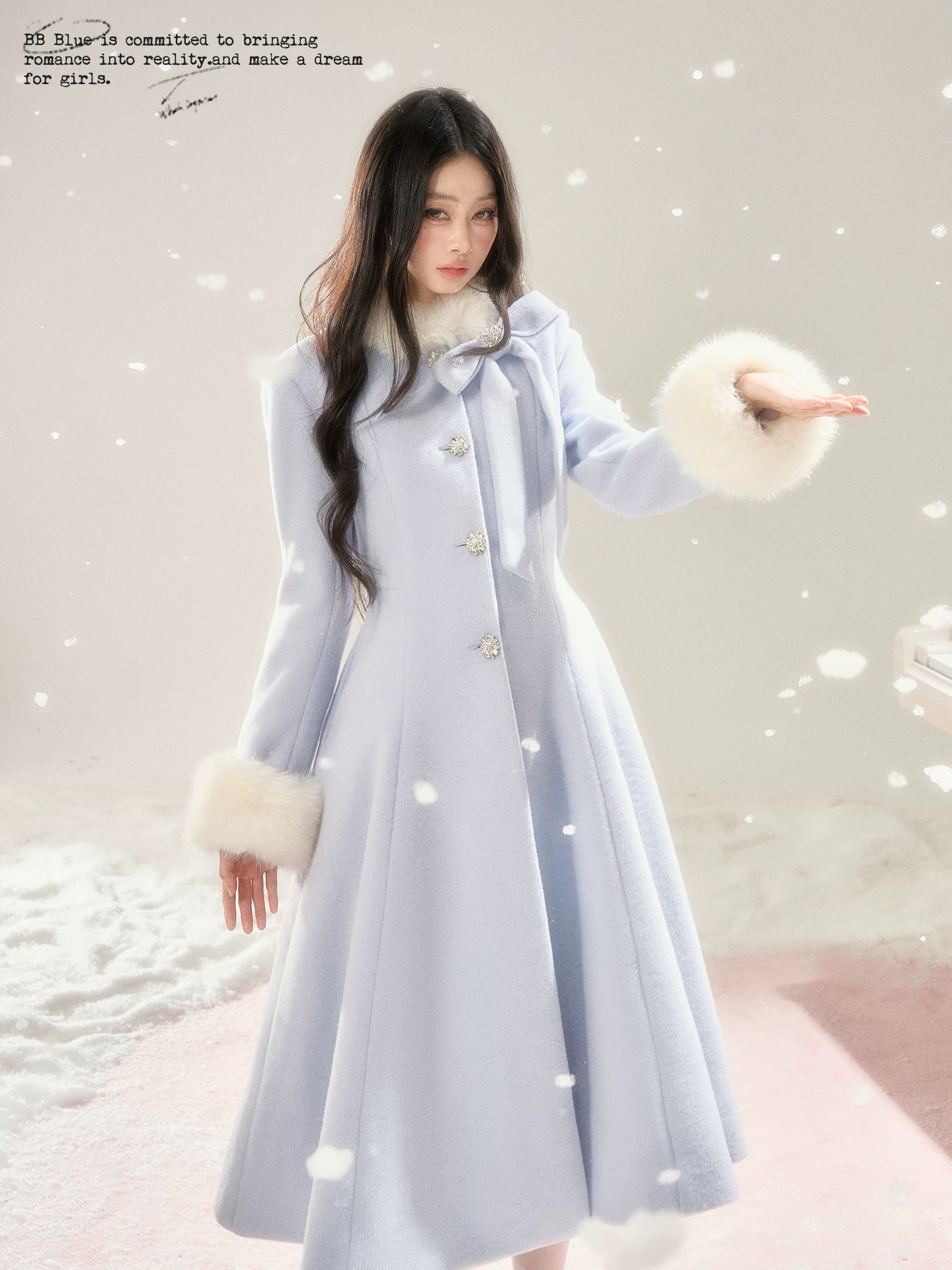 /冰岛情书/2025年高级感显瘦蝴蝶结收腰毛领呢长款大衣女