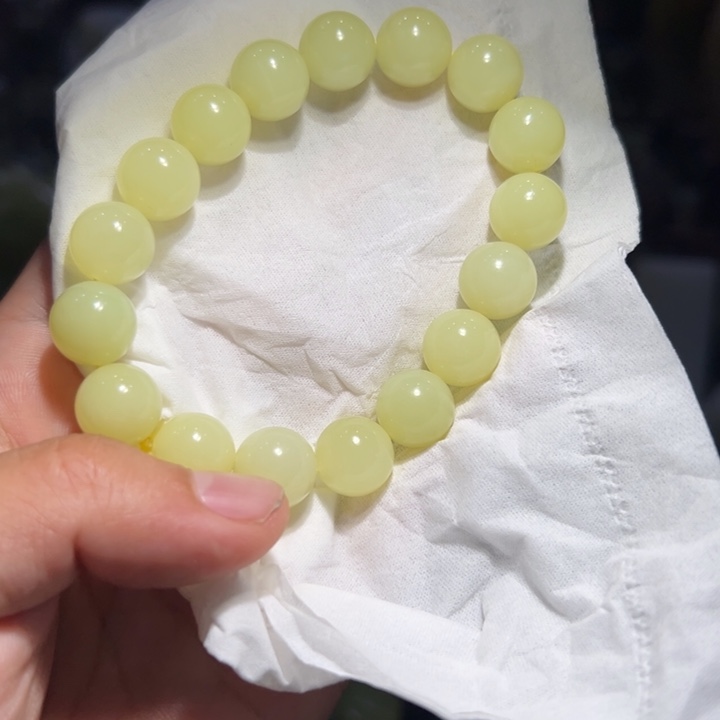 和田玉（黄玉）未镶嵌车挂