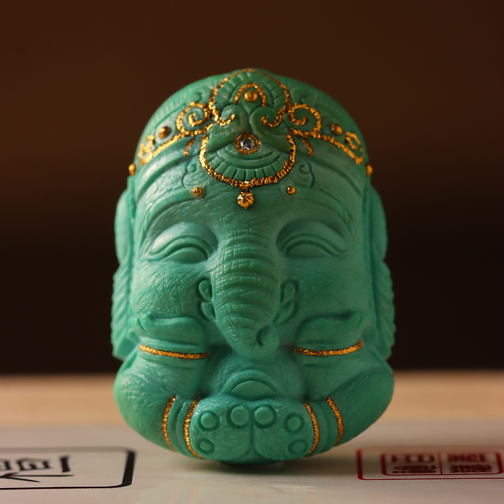 鱼悦珠宝天然原矿绿松石小穆师傅纯手工精工雕刻象神吊坠