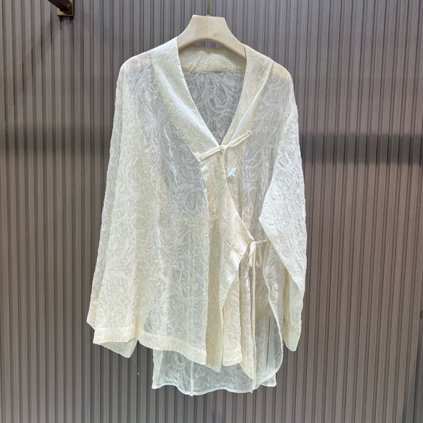 43 V领压褶新中式中长款衬衫