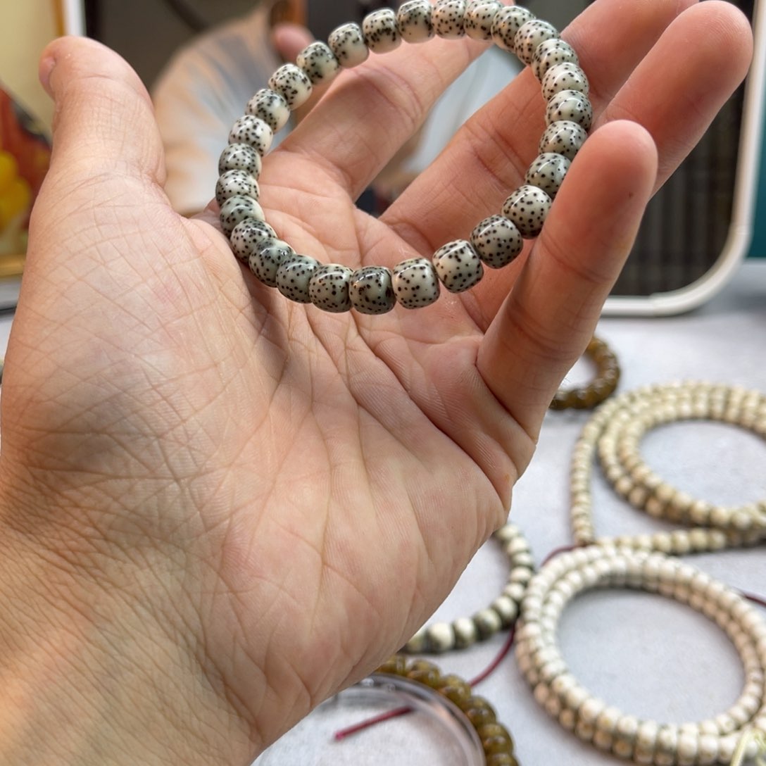 星月菩提吊坠M***.b133333333333333