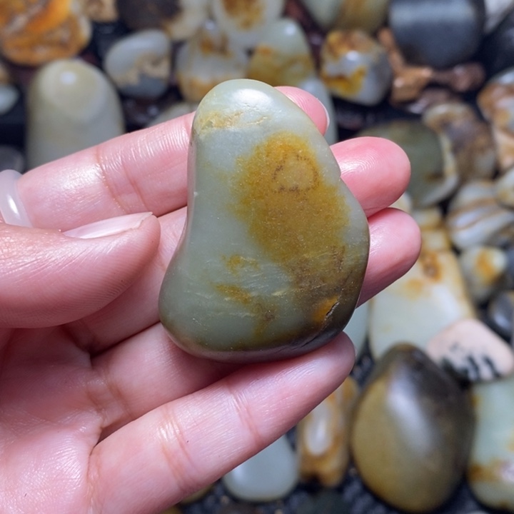 和田玉（青玉）16未镶嵌