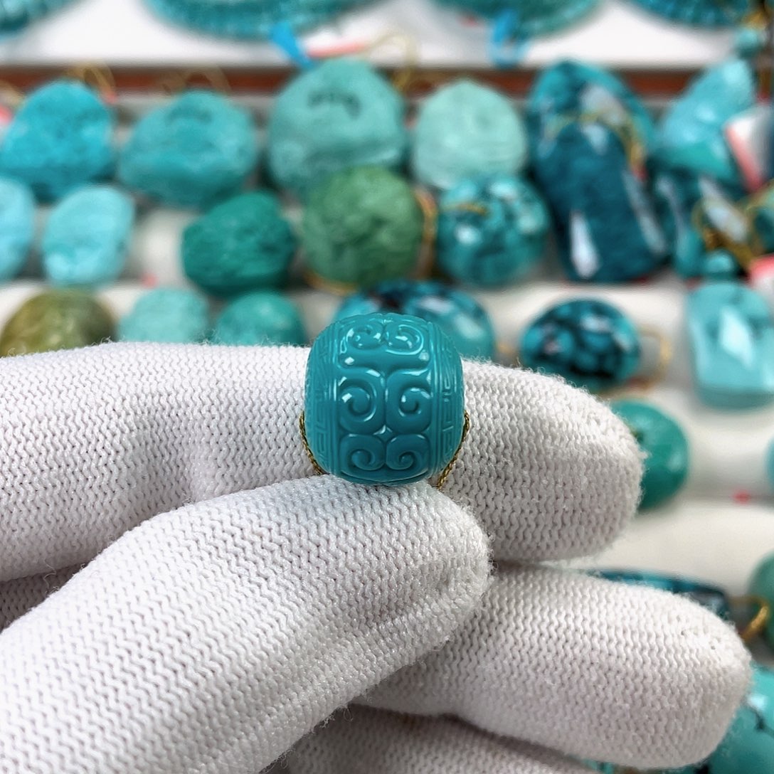 绿松石未镶嵌车挂