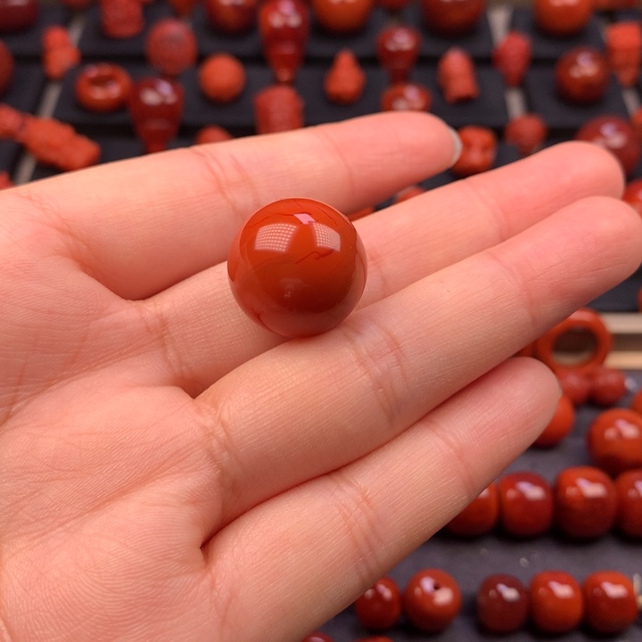 南红玛瑙未镶嵌圆珠单珠17.9MM