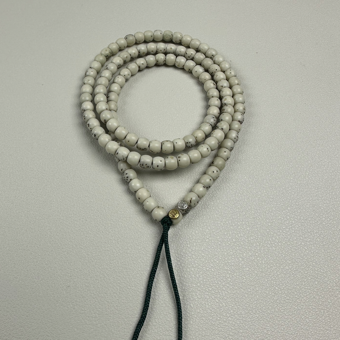 石玉料108脖挂半壁留白，星点表现完美，双标款18k金925银，高密高油