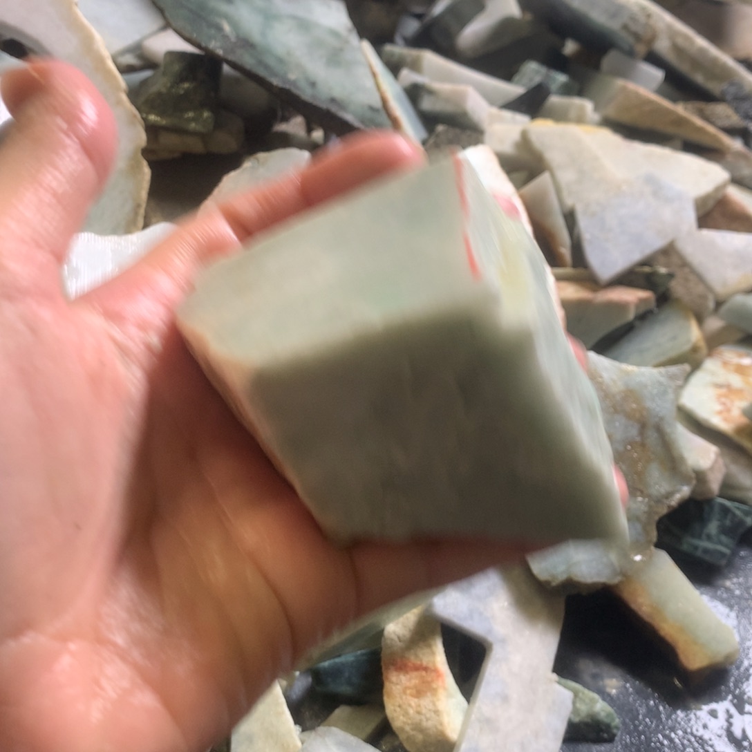 翡翠颈饰未镶嵌缅甸翡翠