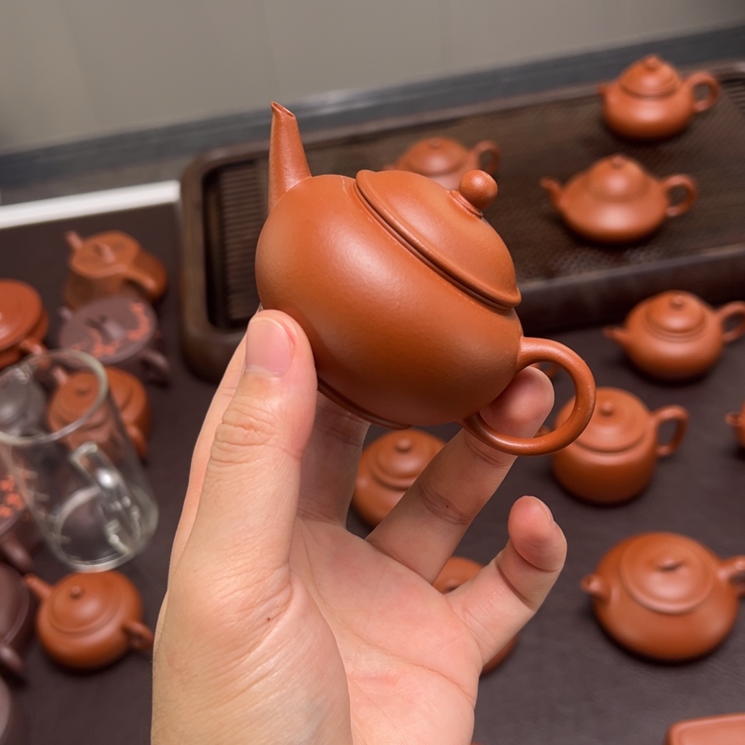 有***钱紫砂茶壶宜兴紫砂壶的制作