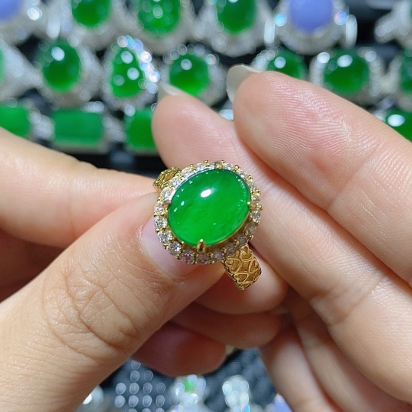 【闪购商品】翡翠挂件未镶嵌蛋面女戒