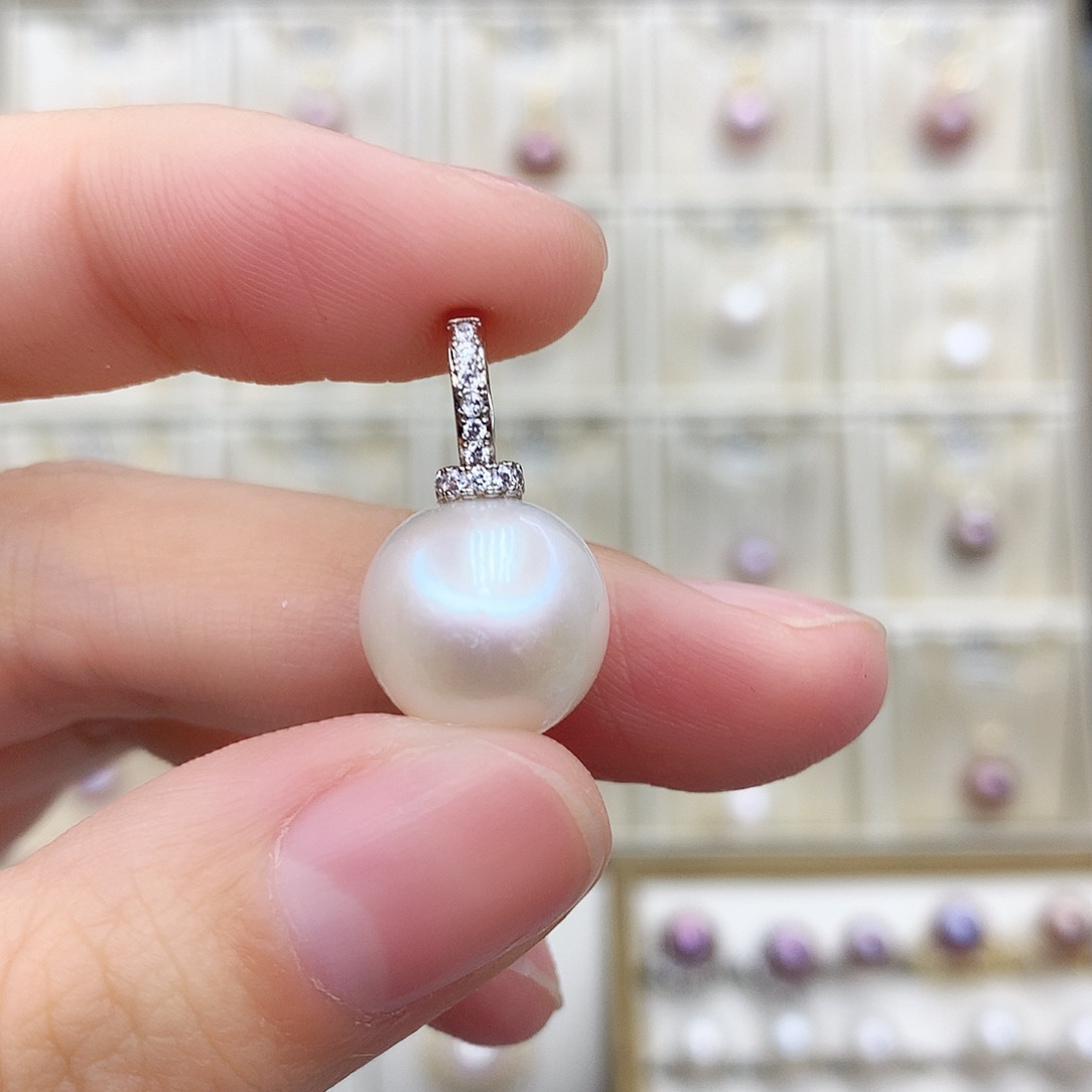 淡水珍珠颈饰合金