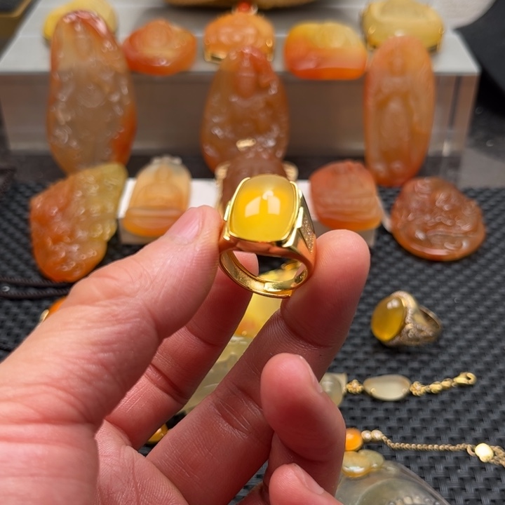 石英质玉颈饰银S925镀金镶嵌玉****锦