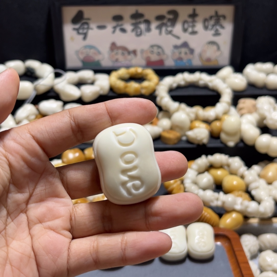 猛***版菩提根/象牙果吊坠