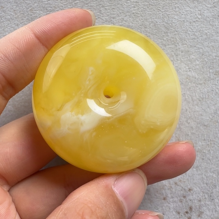 未镶嵌蜜蜡珠宝奇石