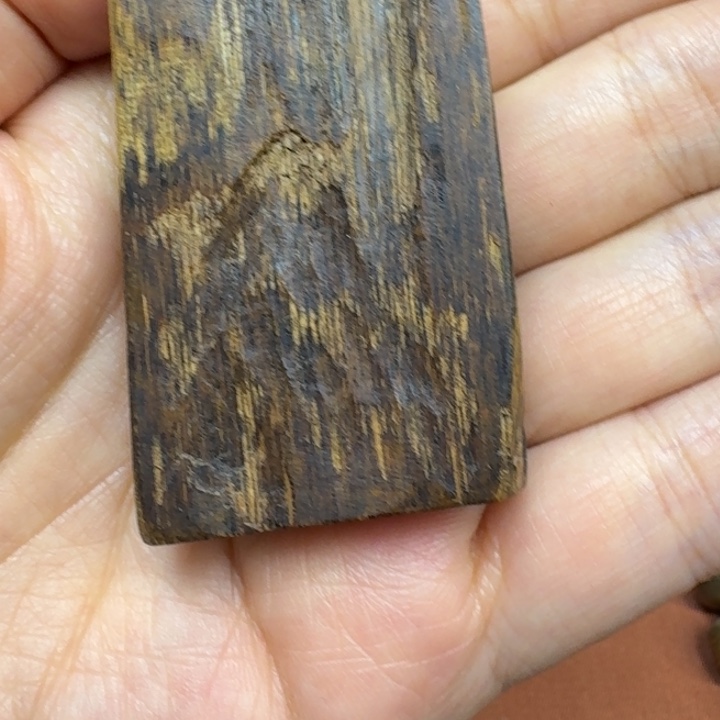 沉香吊坠馨安居沉香定制款