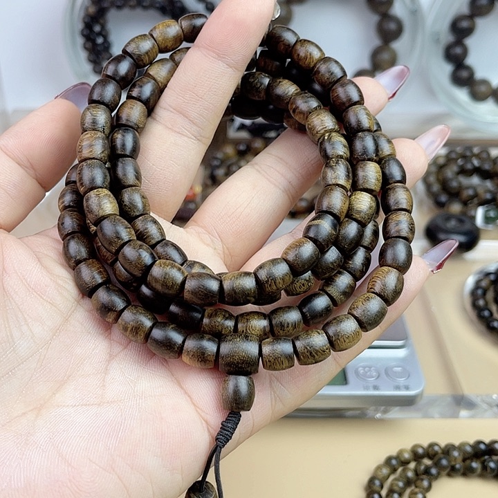 沉香手串刚*好越南芽庄白奇玉化留疤嘤子虎斑