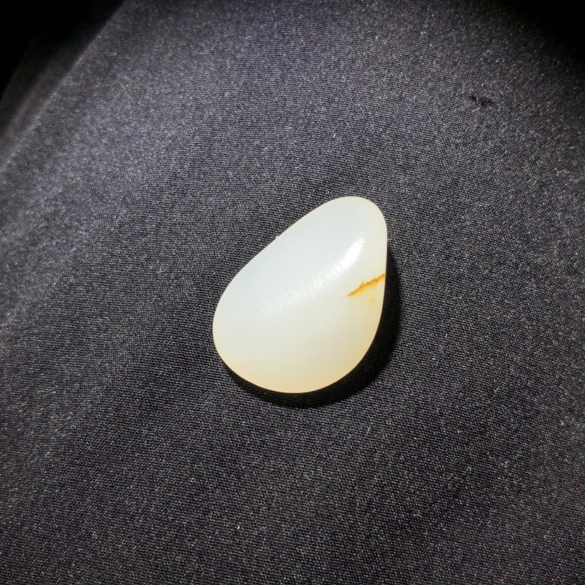 和田玉 没修 4.1克 t041v231608eek