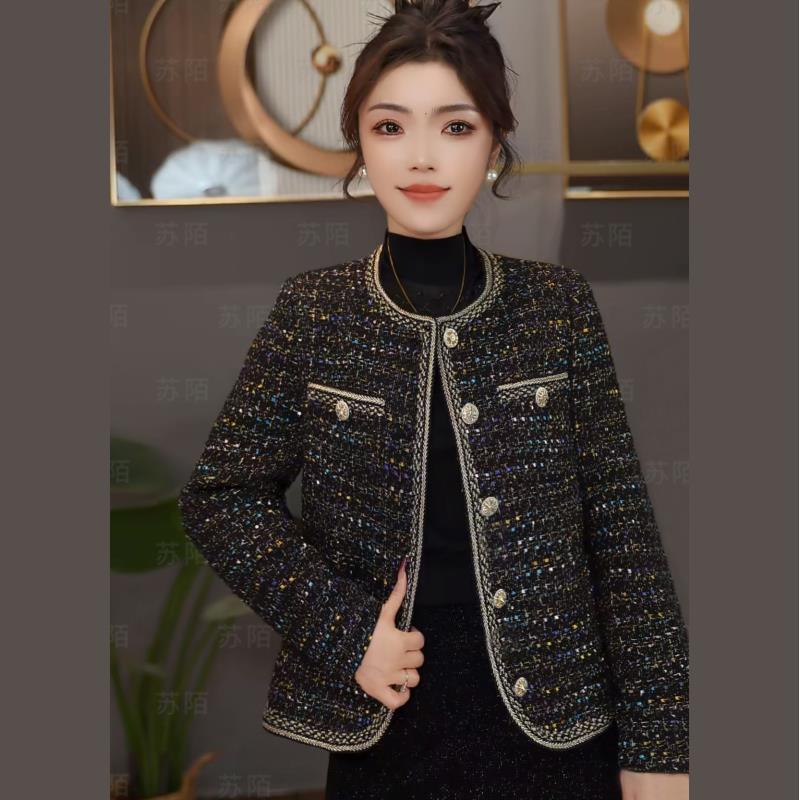 法式高级感羊毛小香风外套秋季2025新款潮牌气质爆款时尚百搭上衣