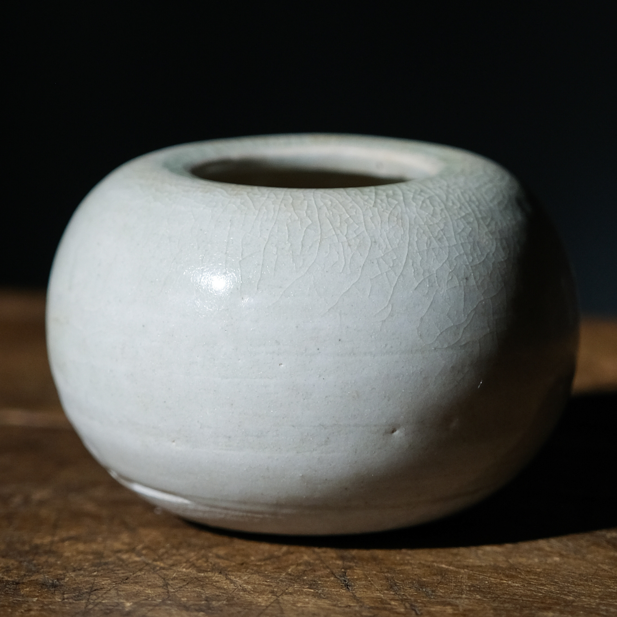 25022108巩县窑白釉水盂