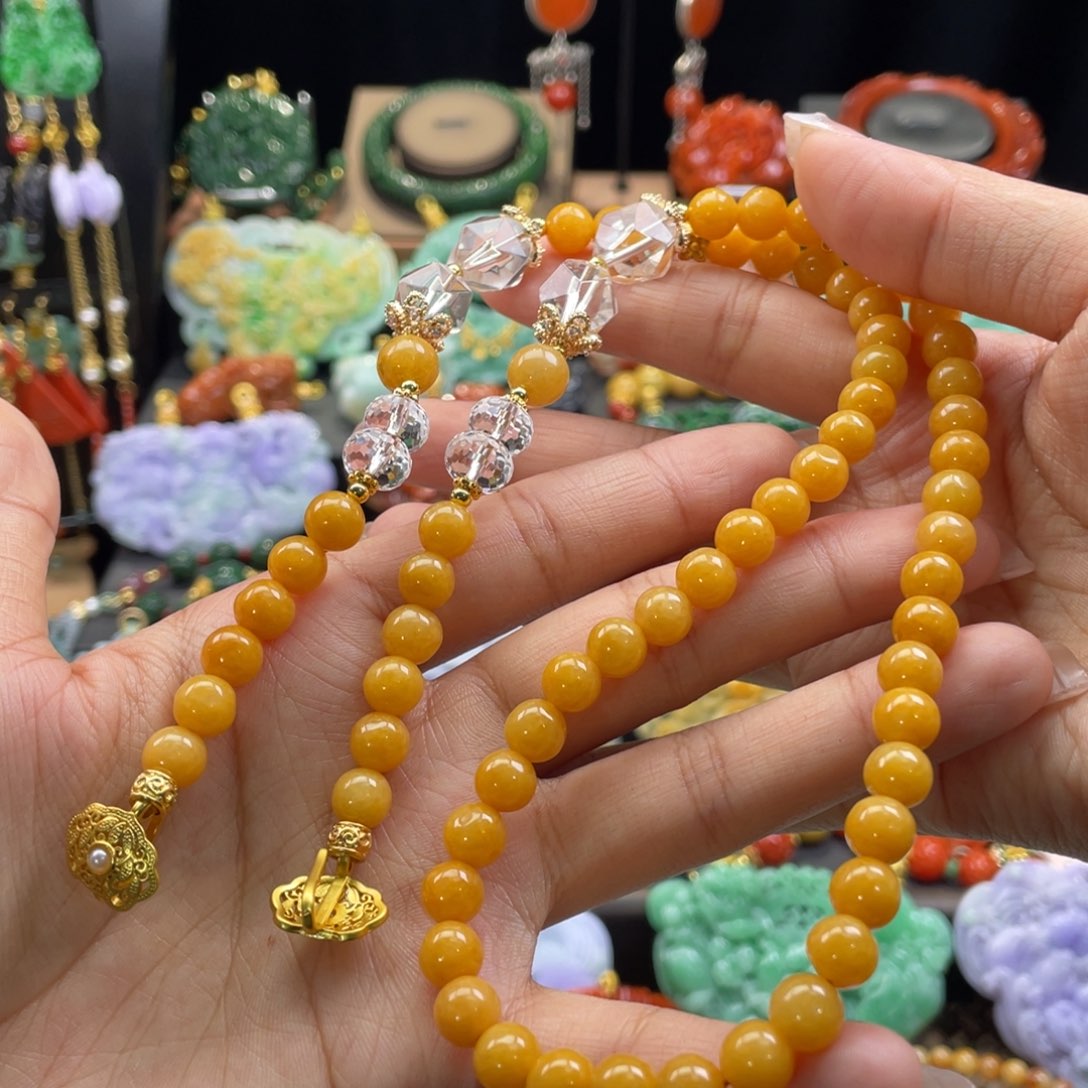 翡翠颈饰未镶嵌代编织