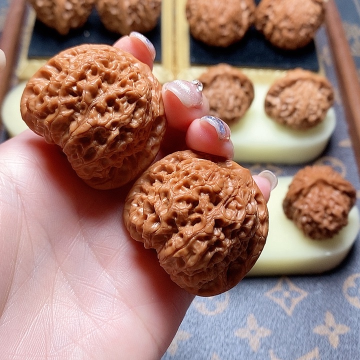 核桃手串/手链40尺寸血麒麟