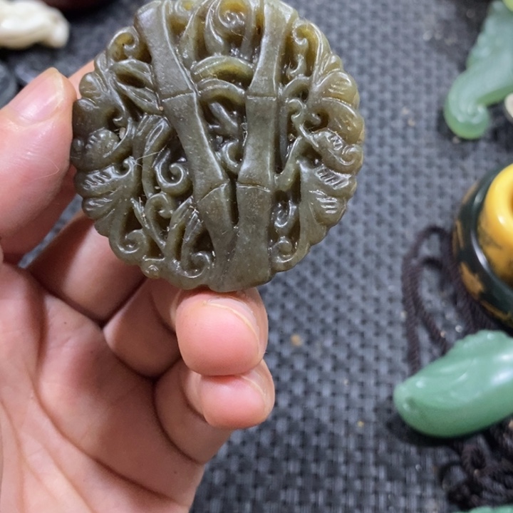 滴血莲花菩提吊坠