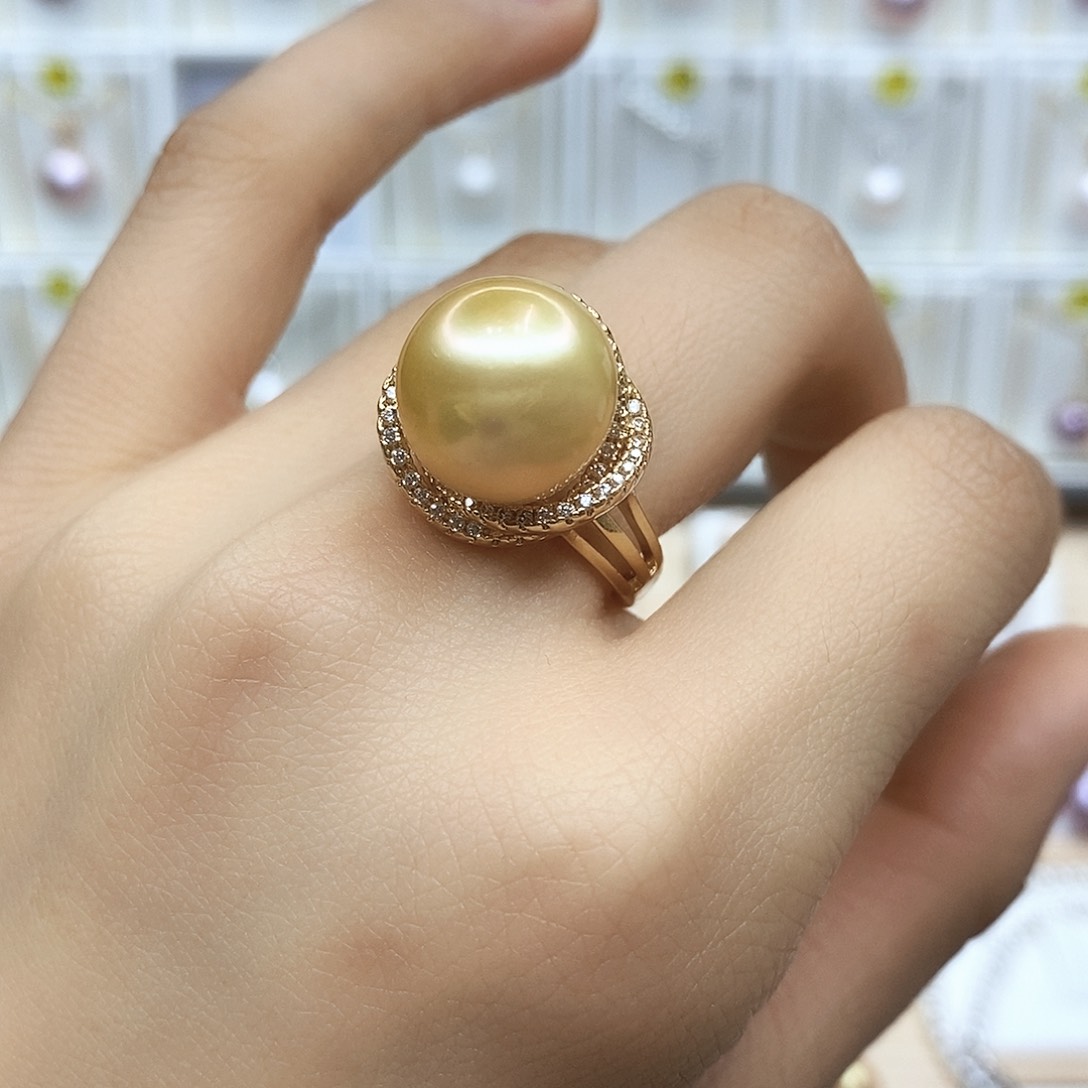 淡水珍珠颈饰合金