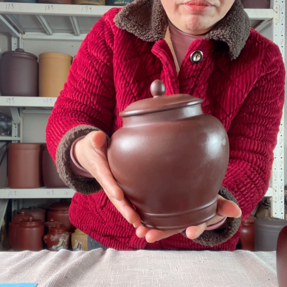 紫砂茶叶罐自**在今天晚上