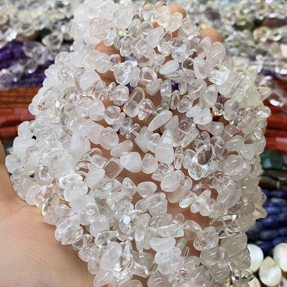 玛瑙/玉髓未镶嵌珠宝半成品白水碎石一条