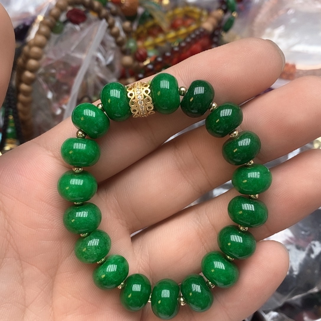 翡翠未镶嵌颈饰88