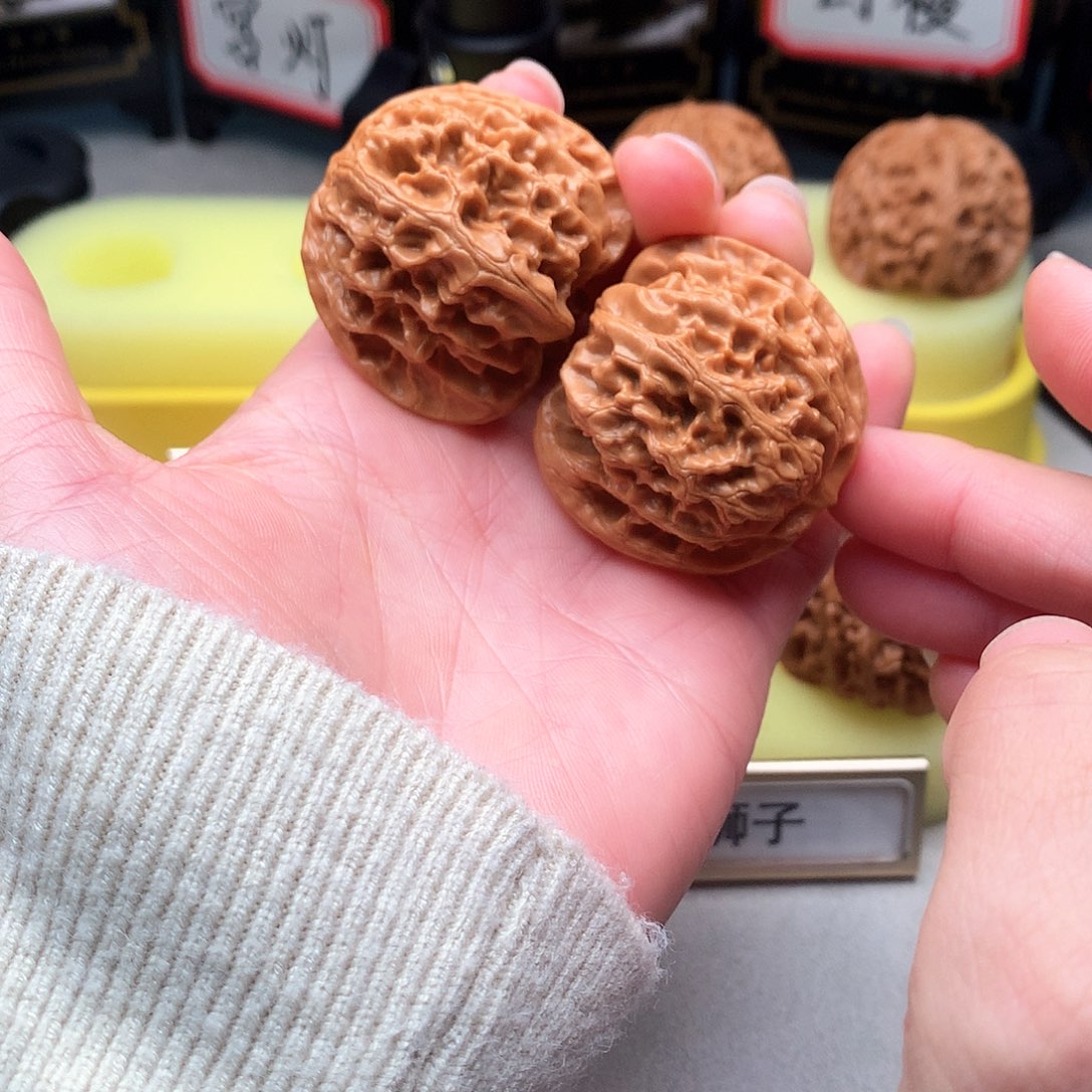 文玩核桃吊坠40尺精品苹果园323号