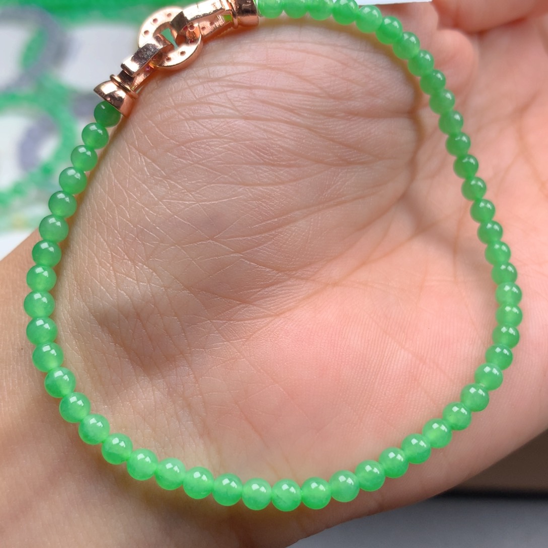 未镶嵌翡翠手链卡