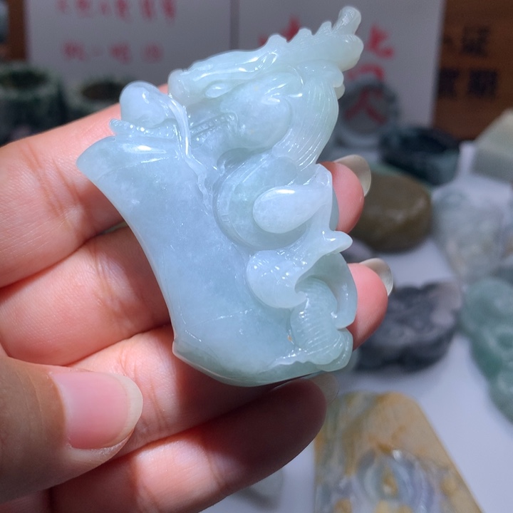 翡翠未镶嵌颈饰保真天然A货翡翠