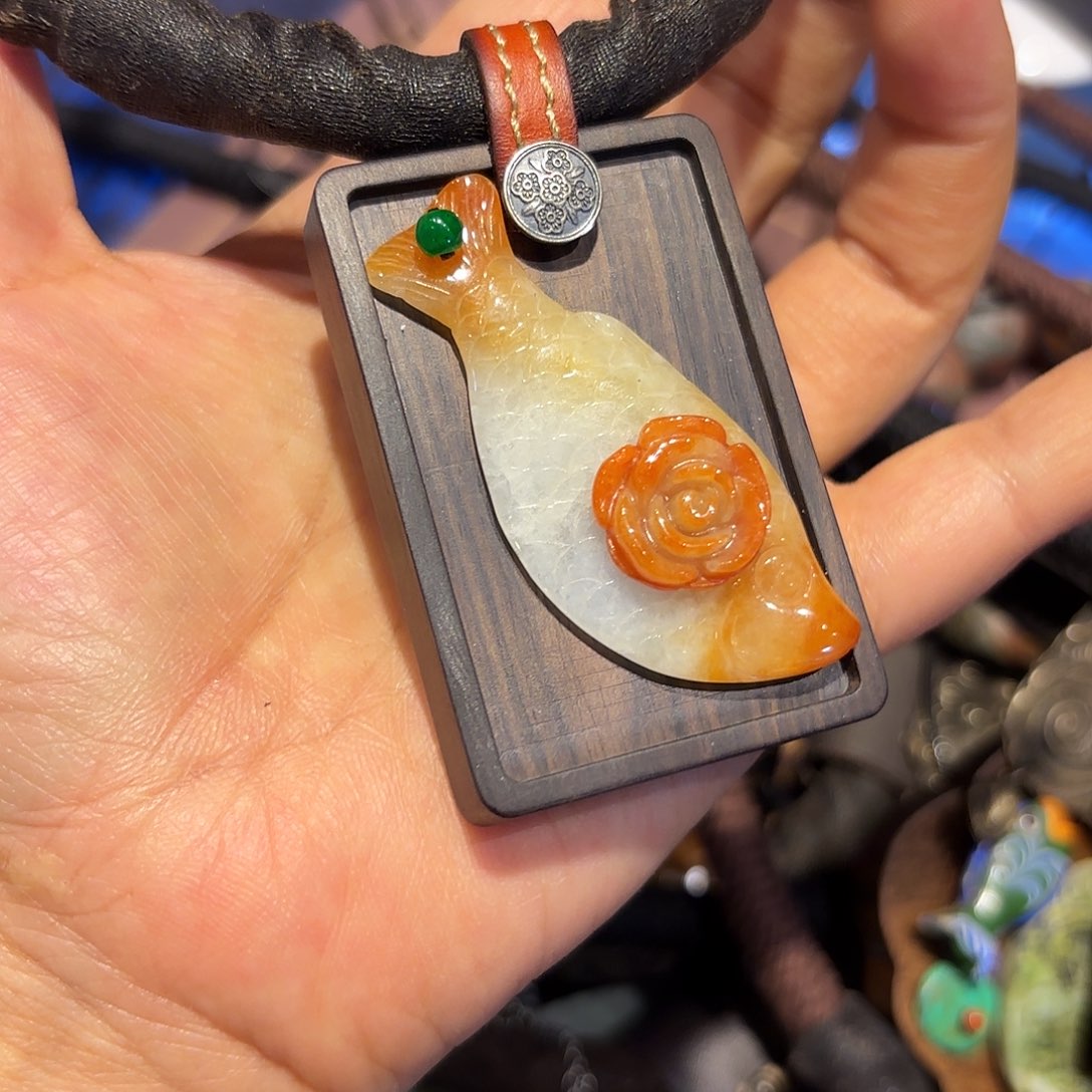 翡翠未镶嵌颈饰原创