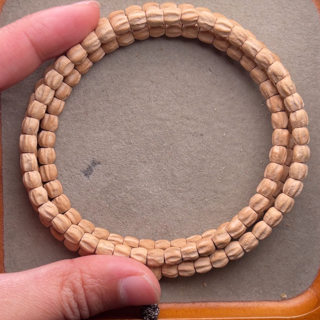 柏香籽/百香籽手串5.5*5.6