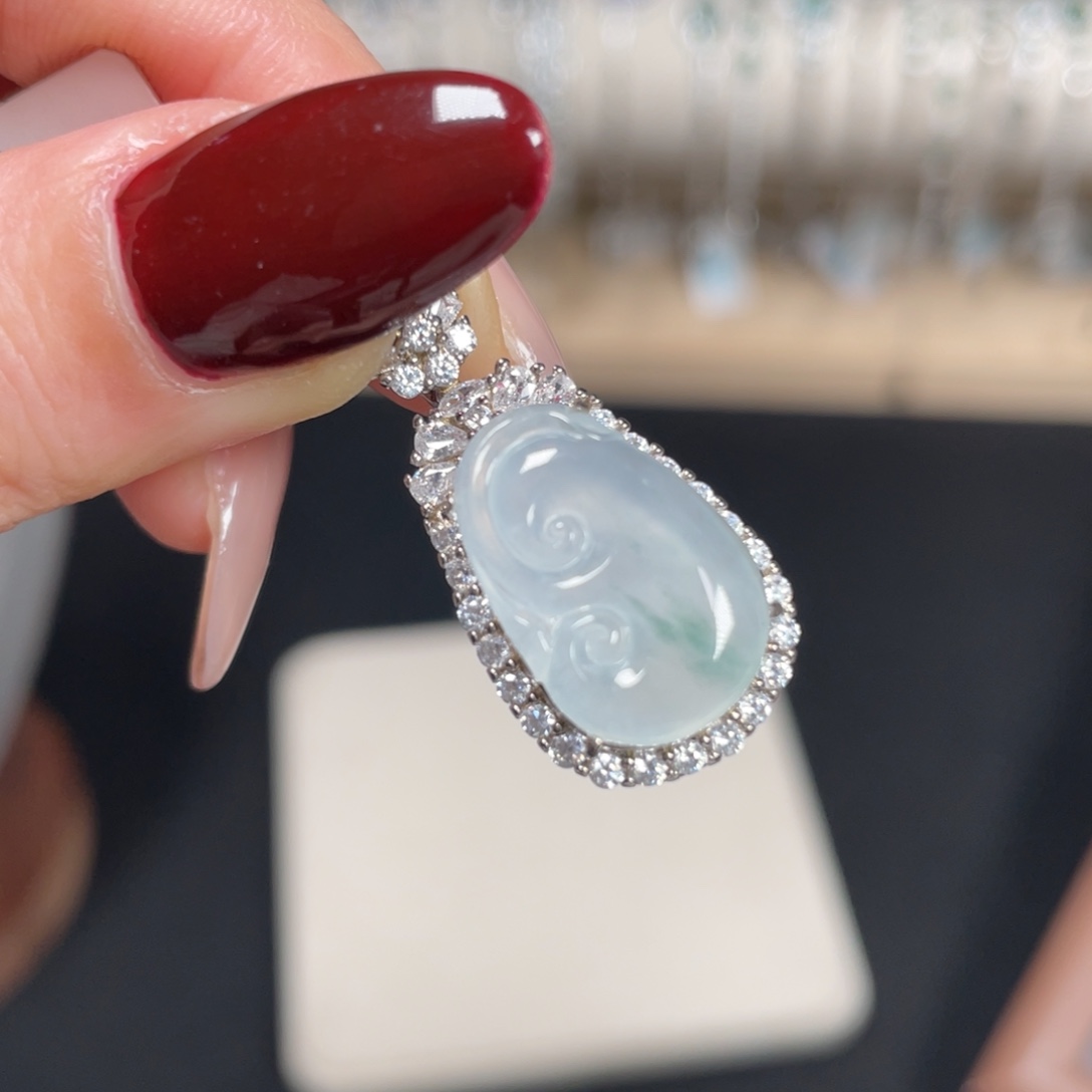 翡翠颈饰银S925镶嵌最****子8366