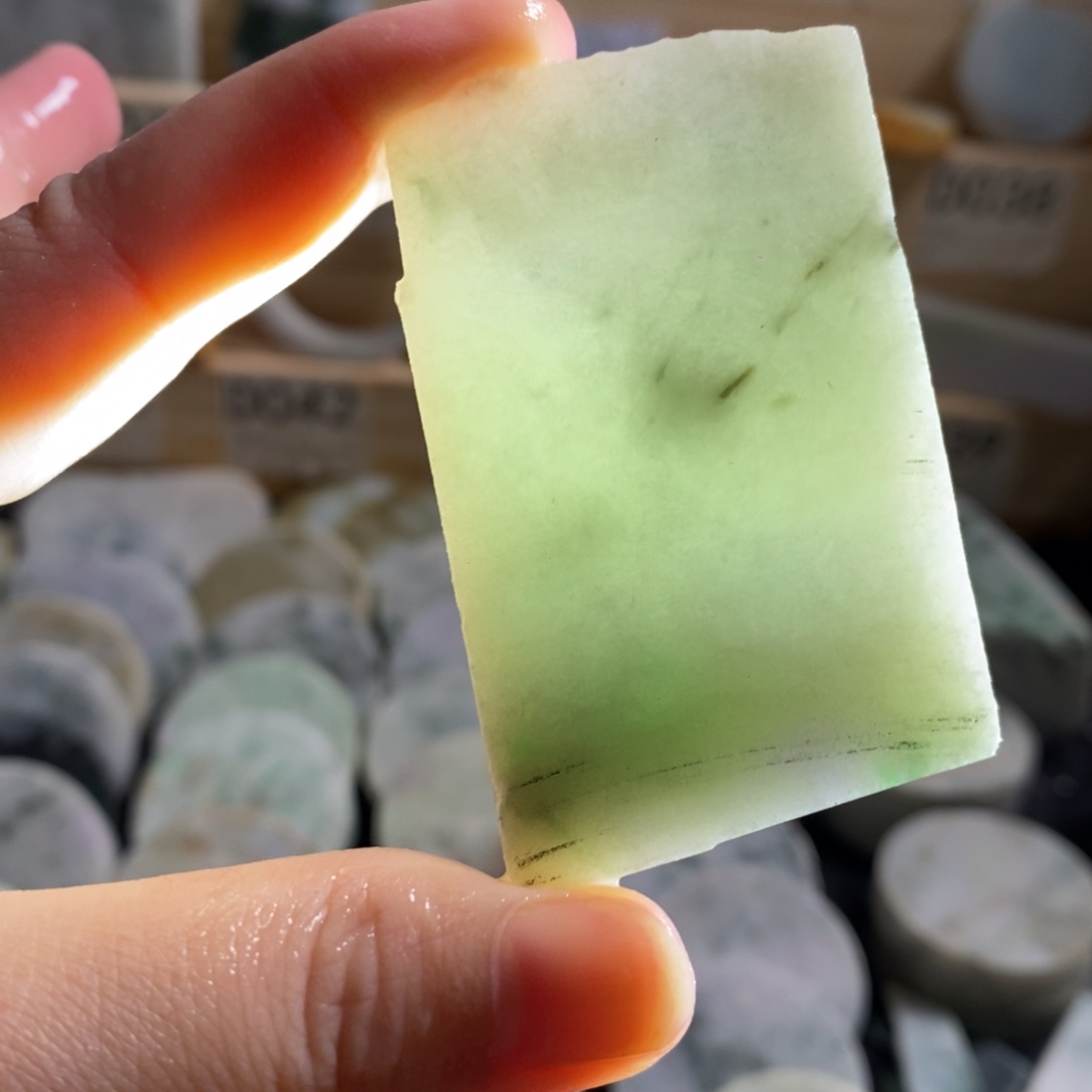 颈饰未镶嵌翡翠天然翡翠