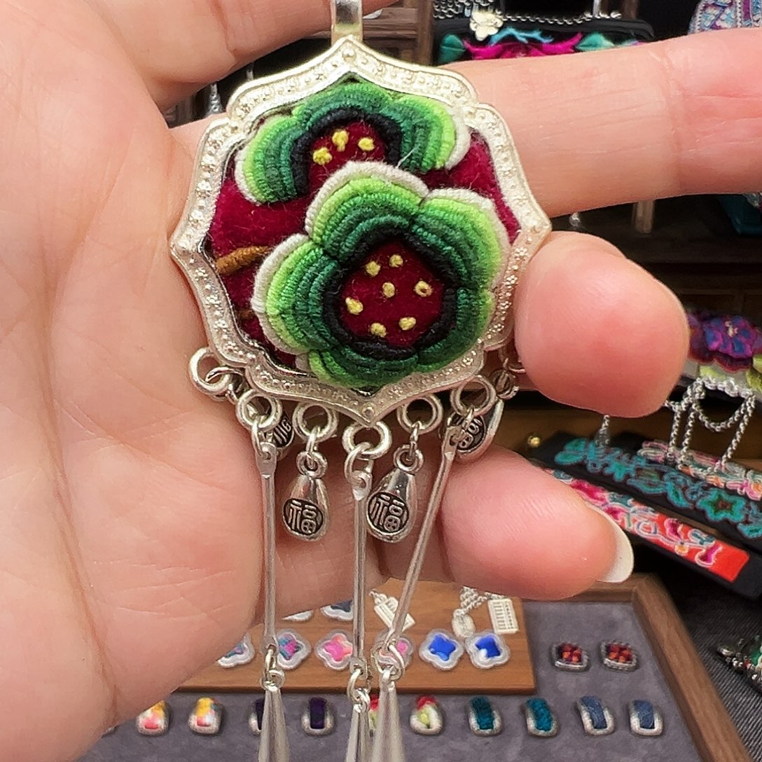 织绣手工刺绣工艺品