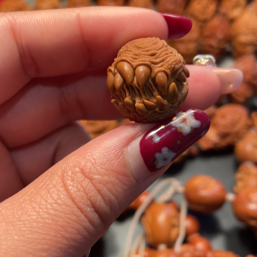 【闪购商品】手串/手链橄榄核吞噬