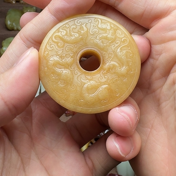 和田玉挂件未镶嵌