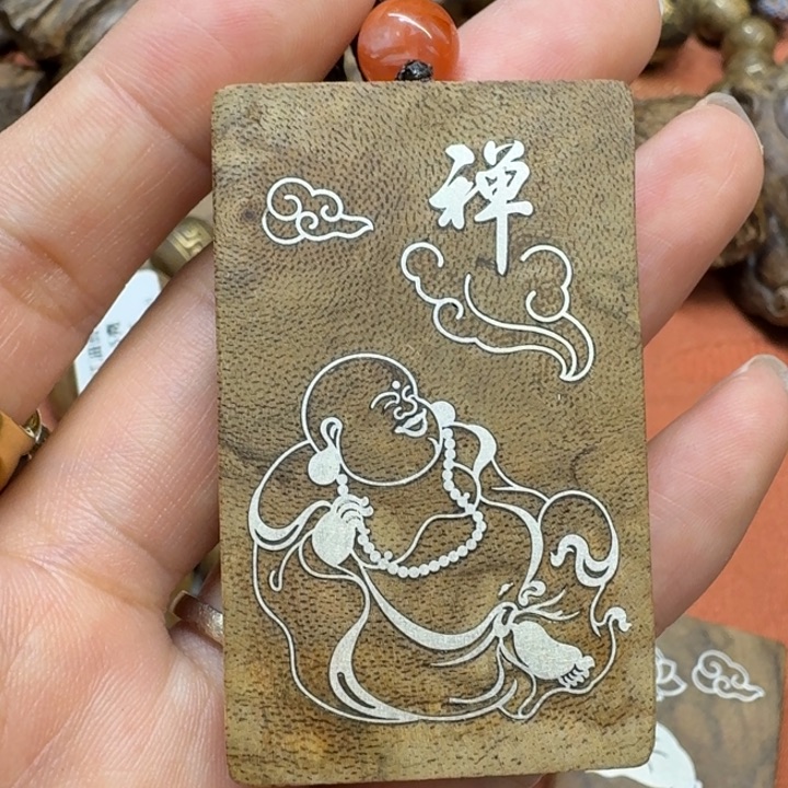 大叶紫檀（黑酸枝木类）