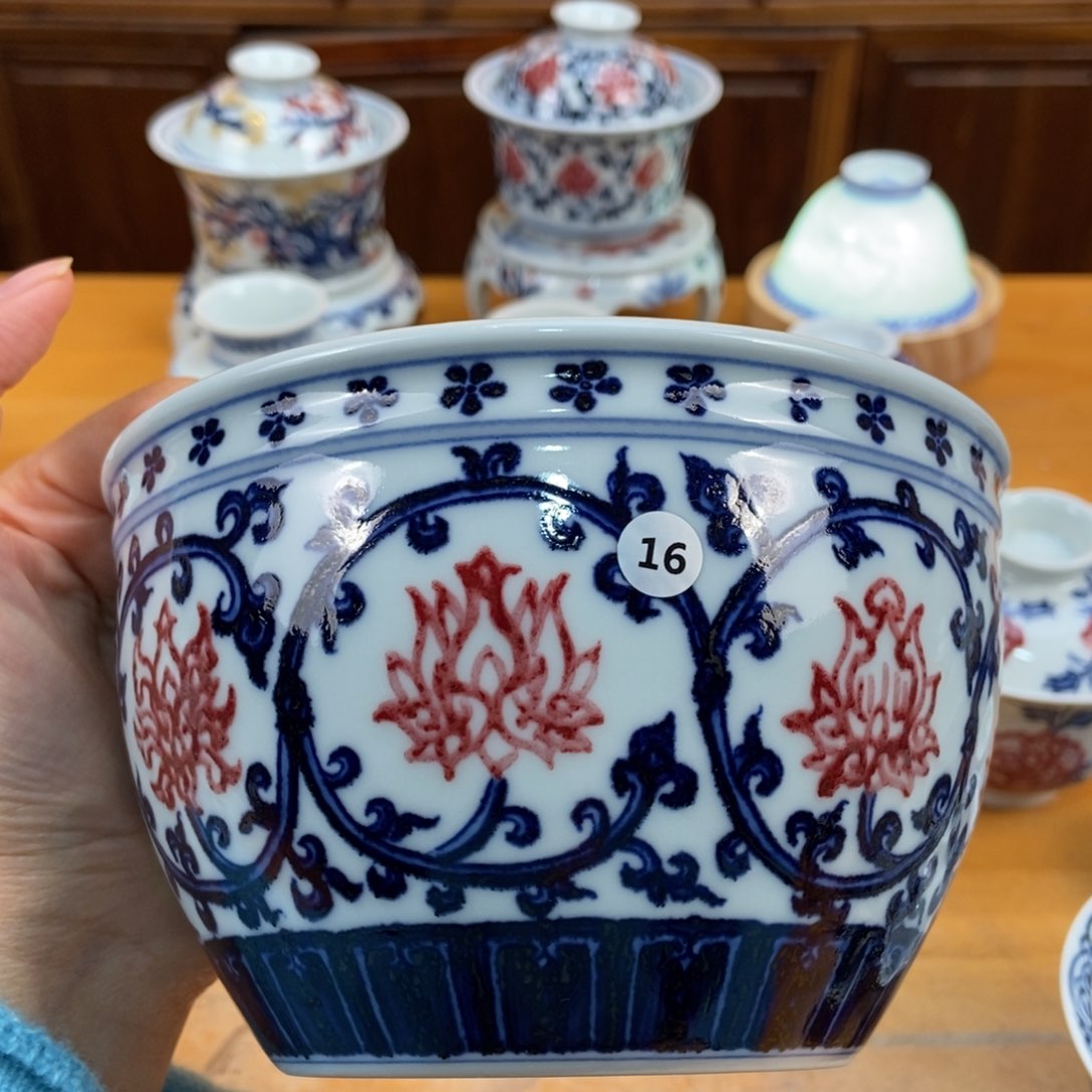 手绘现代茶具得古董