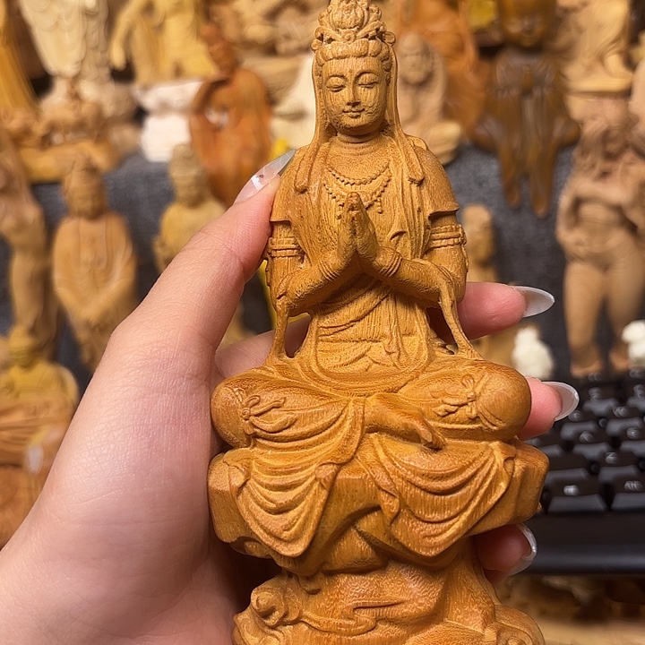 樟科（黄金檀）黄金檀瑕疵观音