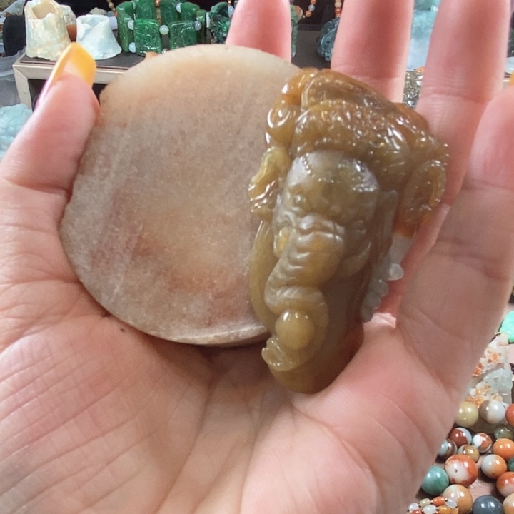 翡翠未镶嵌挂件腾冲老料翡翠象神（送料子一个）