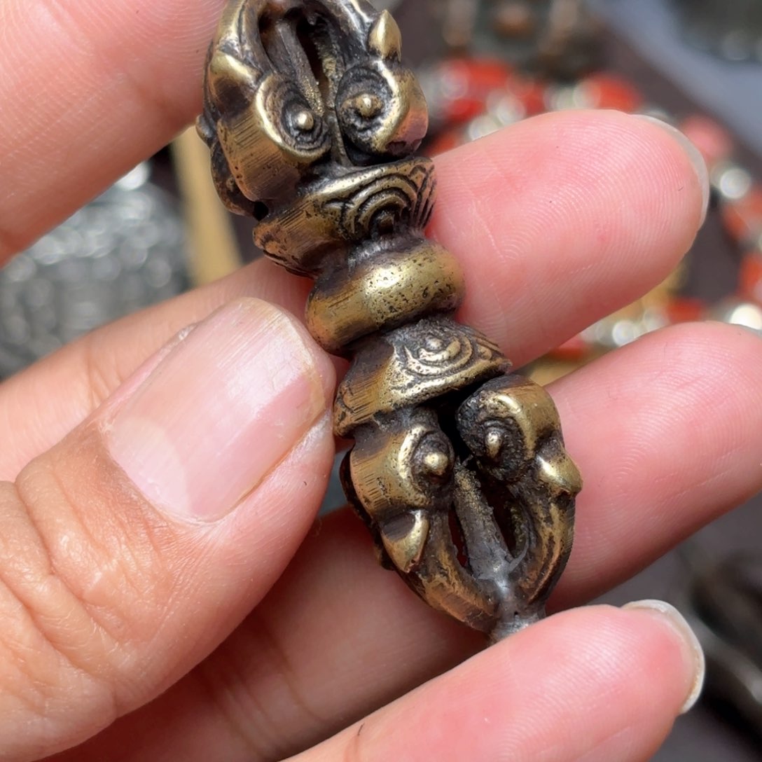 铜星月菩提吊坠项链