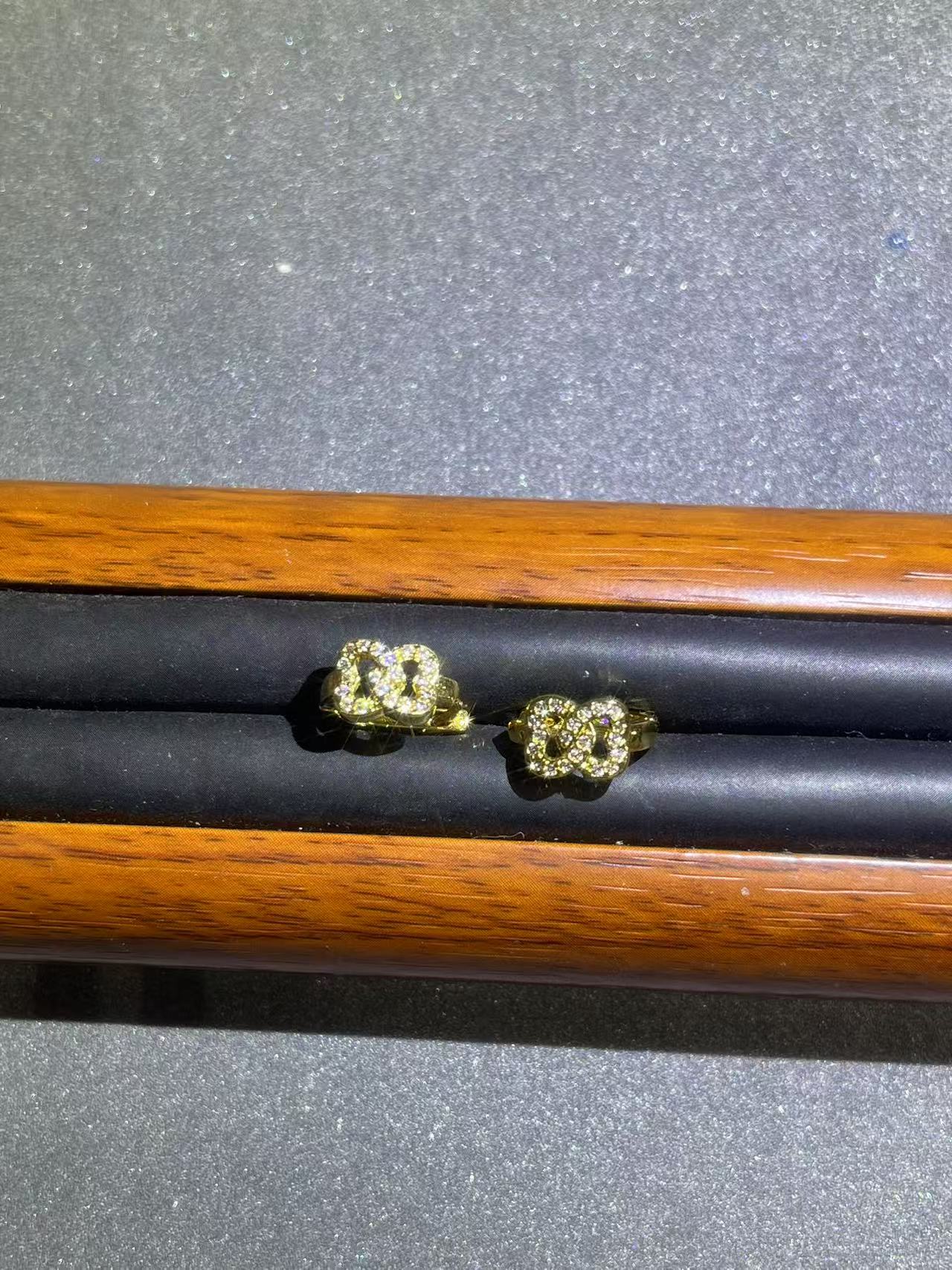 a1864黄色双爱心耳扣多样性发货